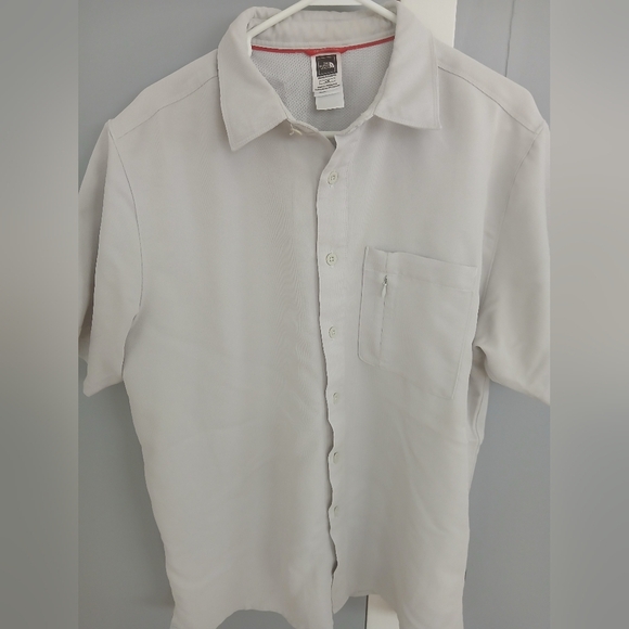 The North Face Other - The North Face Men's Short Sleeve Button Up Shirt Gray Sz  L Front Zip Pocket FL